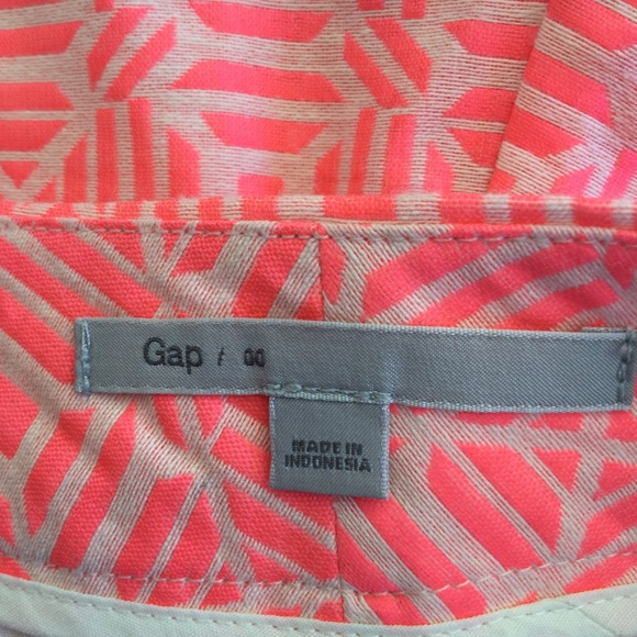 Gap Orange Pink Shorts - Picture 6 of 6